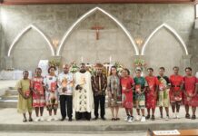 Natal di Sentani, Utusan Khusus Presiden Zita Anjani Tegaskan Harmoni Iman dan Janjikan Dukungan Ganda bagi Gereja Kristus Terang Dunia