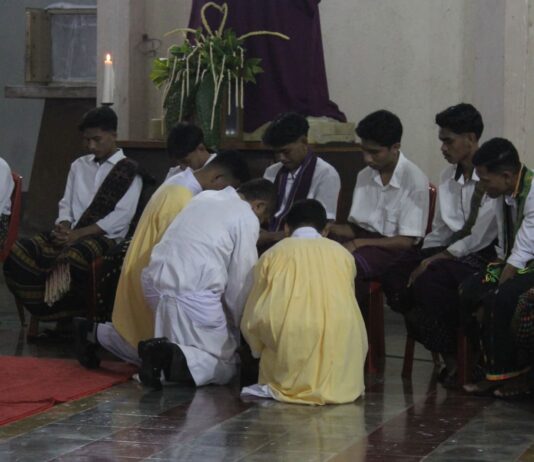 Kamis Putih: Ekaristi Yang Menggerakkan, Kasih Yang Menjadi Nyata