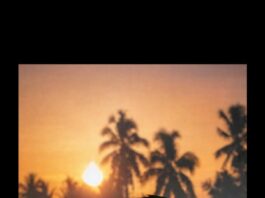 Rolan (Lino Leo) dan Rati (Monika) sedang melakoni adegan di kebun. (Doc. Frater Gerin Nay).