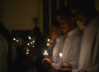 Cahaya dari Bukit Ritapiret: Menjemput Fajar Kebangkitan di Jantung Flores