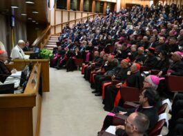 ‘Magnifica humanitas’: Doktrin Radikal Paus Leo XIV Membongkar Monopoli AI dan Kolonialisme Data Global