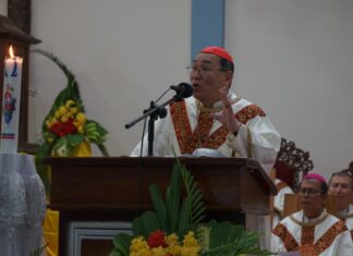 Pimpin Misa di Labuan Bajo, Presiden Caritas Internasionalis Serukan Perlawanan Terhadap Eksploitasi Manusia dan Alam