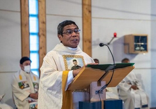 KABAR GEMBIRA DARI VATIKAN: Kebanggaan Indonesia, Paus Leo XIV Angkat Uskup Agung Ende Masuk “Kementerian” Evangelisasi!